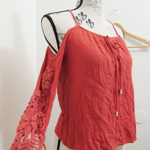 PAPAYA Breazy Beautiful Blouse - Picture 1 of 4